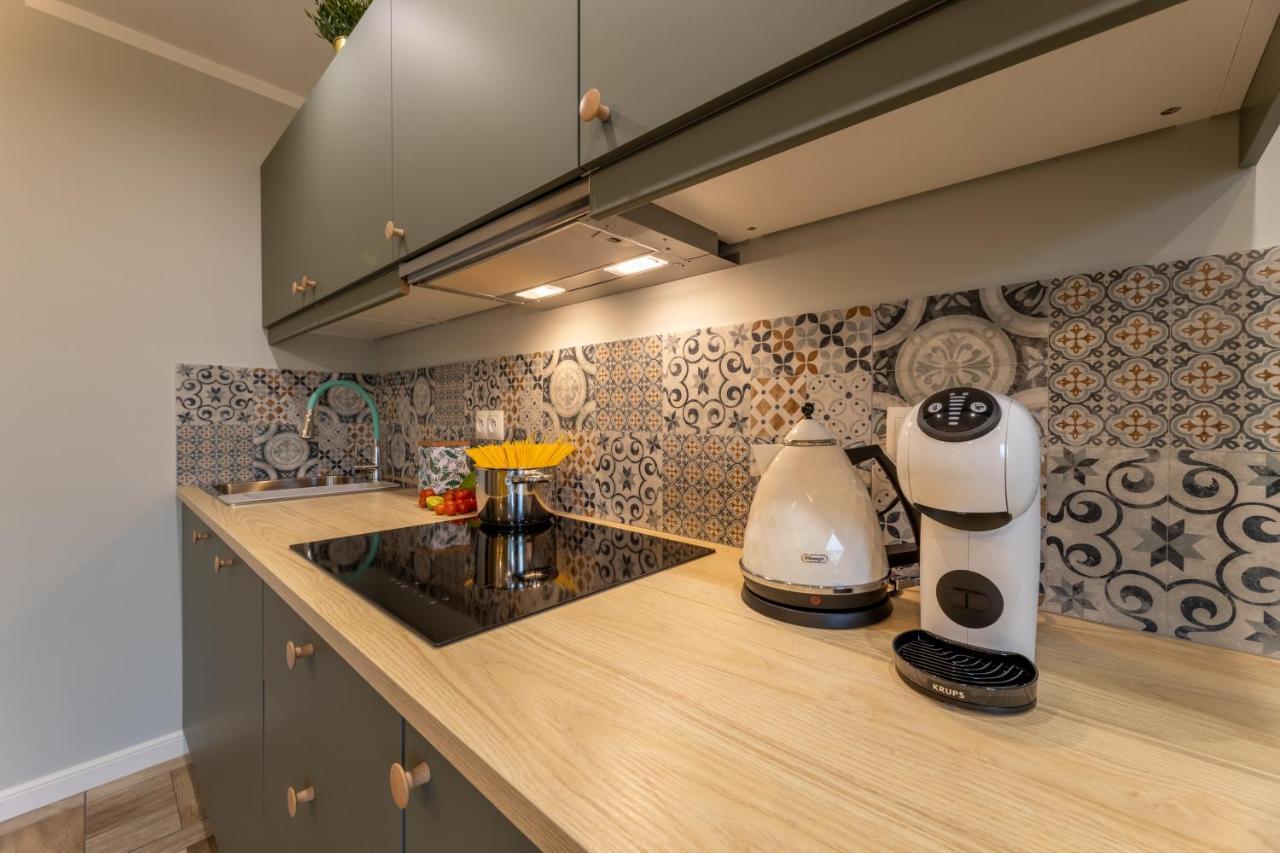 Villa Kasztelan Apartamenty 우스트르치키 돌네 외부 사진