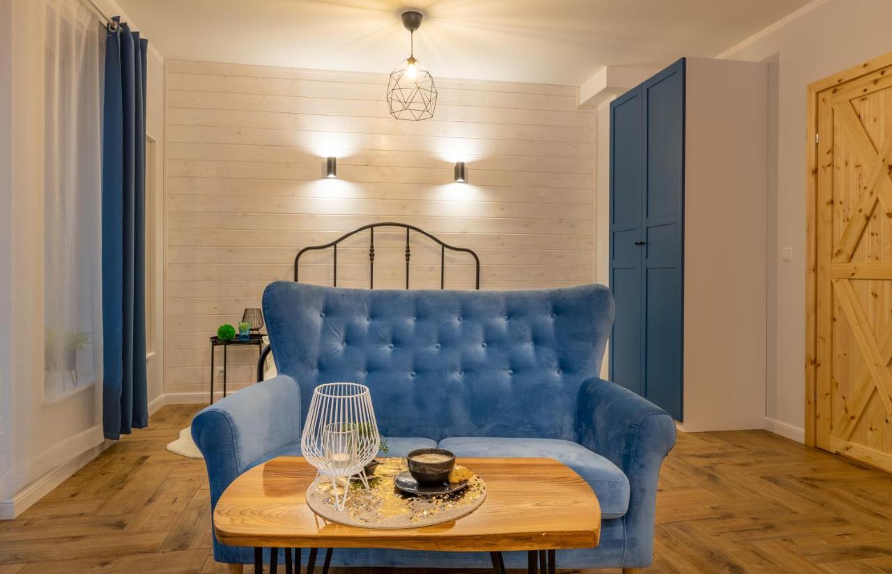 Villa Kasztelan Apartamenty 우스트르치키 돌네 외부 사진